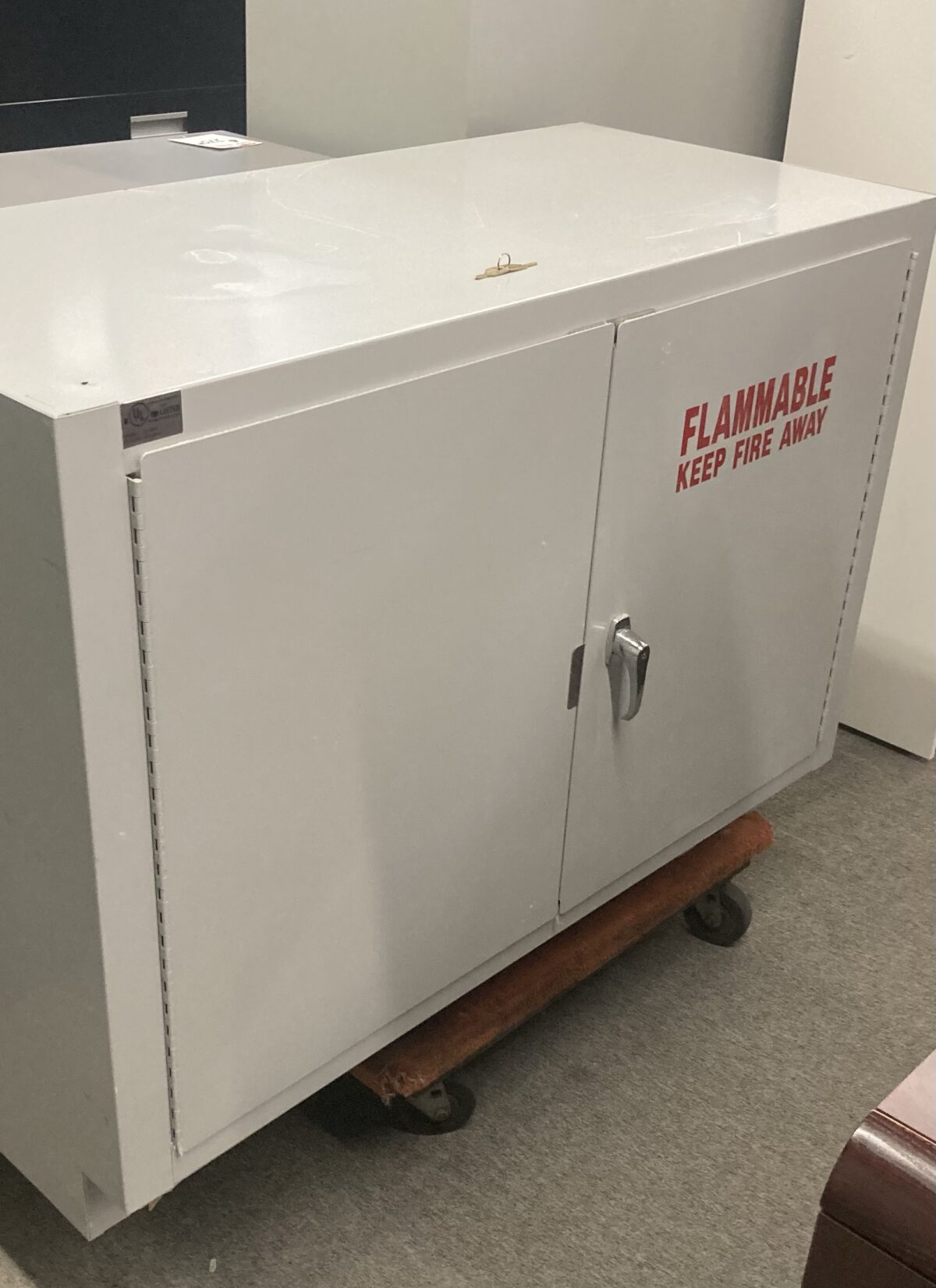 Used- Flammables Safety Storage Cabinet w key. 26.6gal (2)Blow Out Sale!